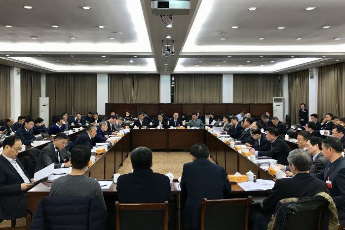 第一组 邱军 眼镜P掉 第一组 邱军 眼镜P掉